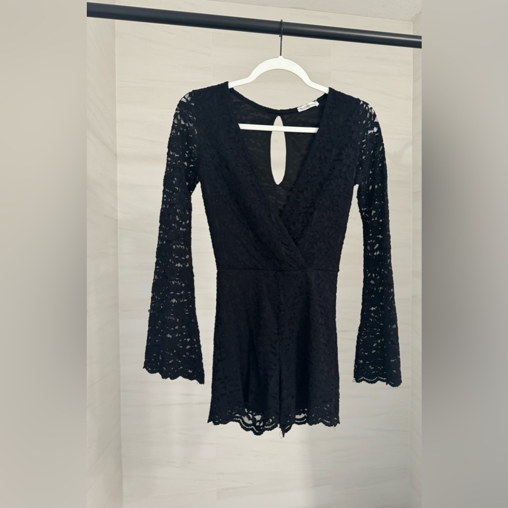 Sexy black lace long sleeve romper, small